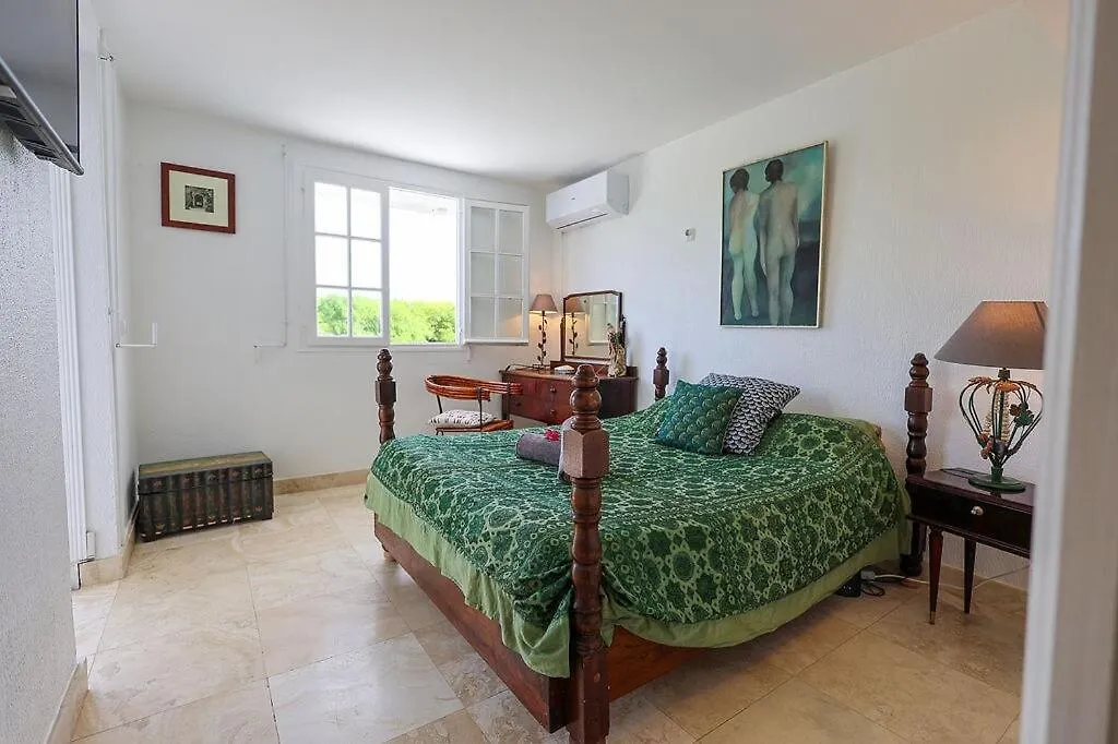 Villa Old Charm Waterfront, Pool And Beach Le Gosier