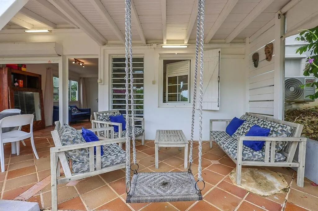 Villa Old Charm Waterfront, Pool And Beach 르 고지에